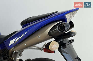 Спортбайк Yamaha R1 2004 в 