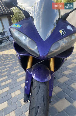 Спортбайк Yamaha R1 2008 в 
