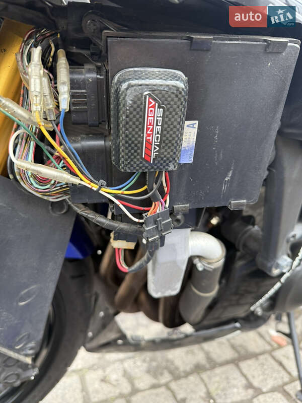 Спортбайк Yamaha R1 2009 в Зіньківі фото 6 Спортбайк Yamaha R1 2009 в Зіньківі