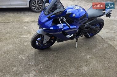 Спортбайк Yamaha R1 2020 в Дніпрі