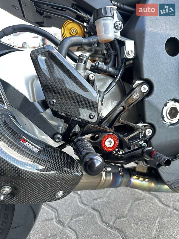 Спортбайк Yamaha R1M 2024 в Киеве