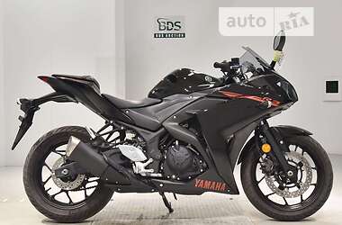 Спортбайк Yamaha R3 2015 в 