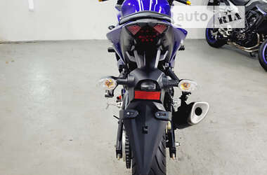 Спортбайк Yamaha R3 2018 в 