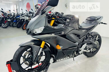 Спортбайк Yamaha R3 2019 в 