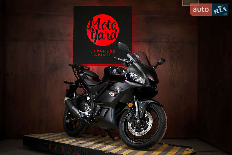 Спортбайк Yamaha R3 2021 в Дніпрі