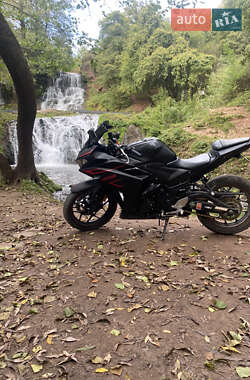 Спортбайк Yamaha R3 2017 в 
