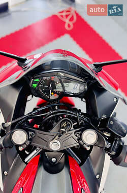 Спортбайк Yamaha R3 2015 в 