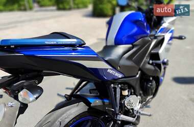 Мотоцикл Супермото (Motard) Yamaha R3 2016 в 
