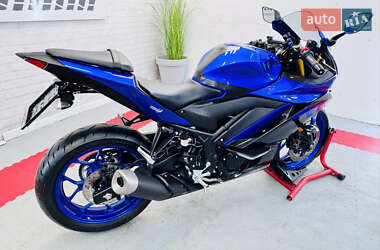 Спортбайк Yamaha R3 2019 в 