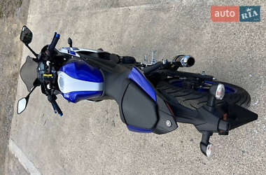 Спортбайк Yamaha R3 2016 в 