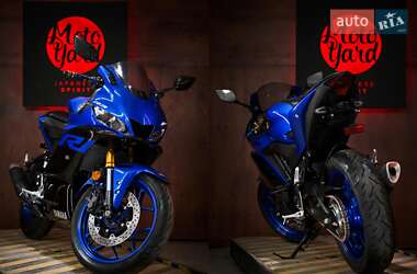 Спортбайк Yamaha R3 2019 в 