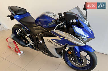 Спортбайк Yamaha R3 2016 в 