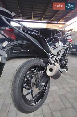 Спортбайк Yamaha R3 2023 в 