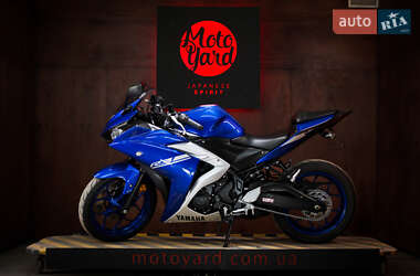 Спортбайк Yamaha R3 2017 в 