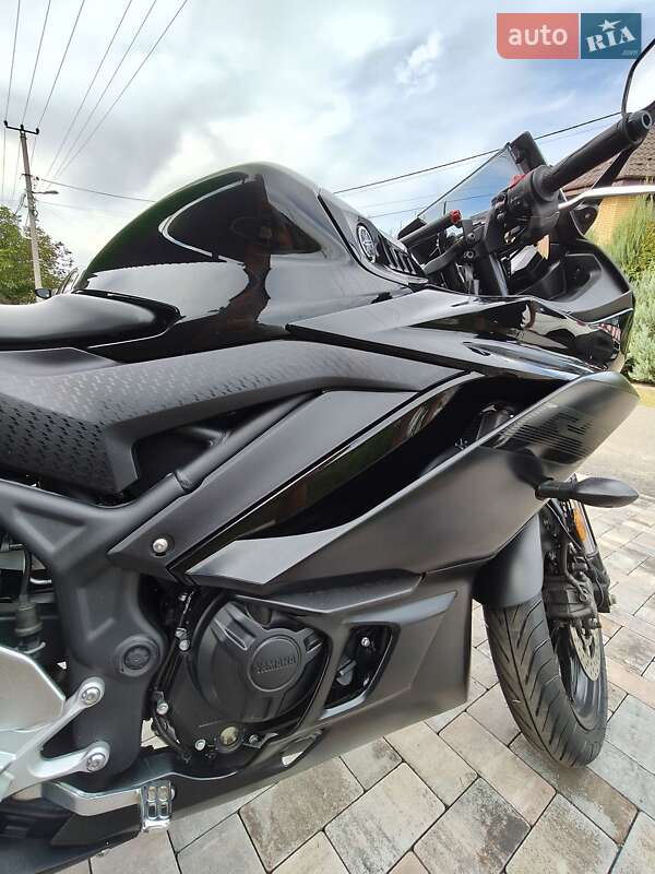 Спортбайк Yamaha R3 2021 в Білогородці фото 7 Спортбайк Yamaha R3 2021 в Білогородці