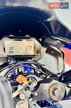 Спортбайк Yamaha R3 2019 в 
