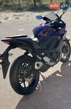 Мотоцикл Без обтекателей (Naked bike) Yamaha R3 2023 в 