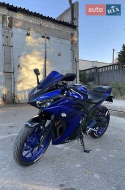 Спортбайк Yamaha R3 2014 в Дніпрі