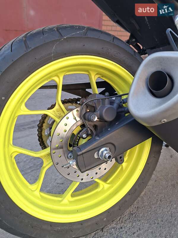 Спортбайк Yamaha R3 2018 в Днепре фото 21 Спортбайк Yamaha R3 2018 в Днепре