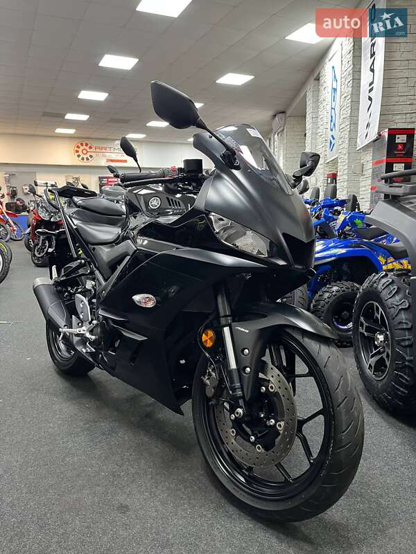 Yamaha R3 2007