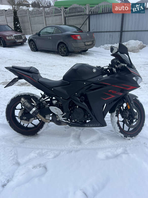 Спортбайк Yamaha R3 2017 в Луцке фото 3 Спортбайк Yamaha R3 2017 в Луцке