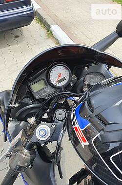 Спортбайк Yamaha R6 2001 в Ходорове