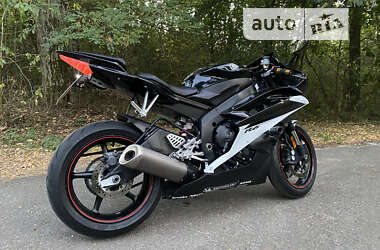 Спортбайк Yamaha R6 2006 в Кропивницком