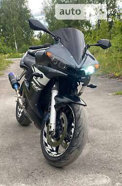 Спортбайк Yamaha R6 2007 в Кременці