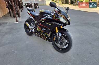 Спортбайк Yamaha R6 2006 в Шаргороде