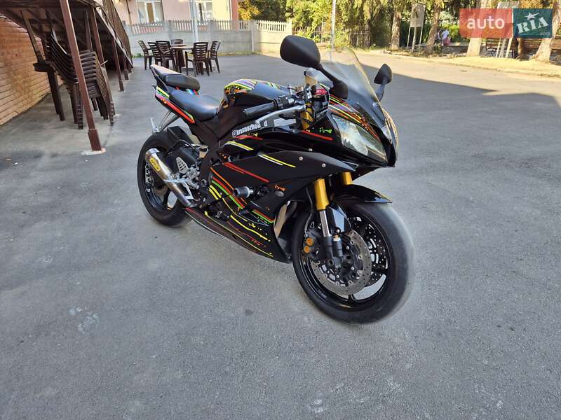Yamaha R6 2006
