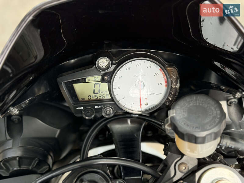 Спортбайк Yamaha R6 2007 в Дубно