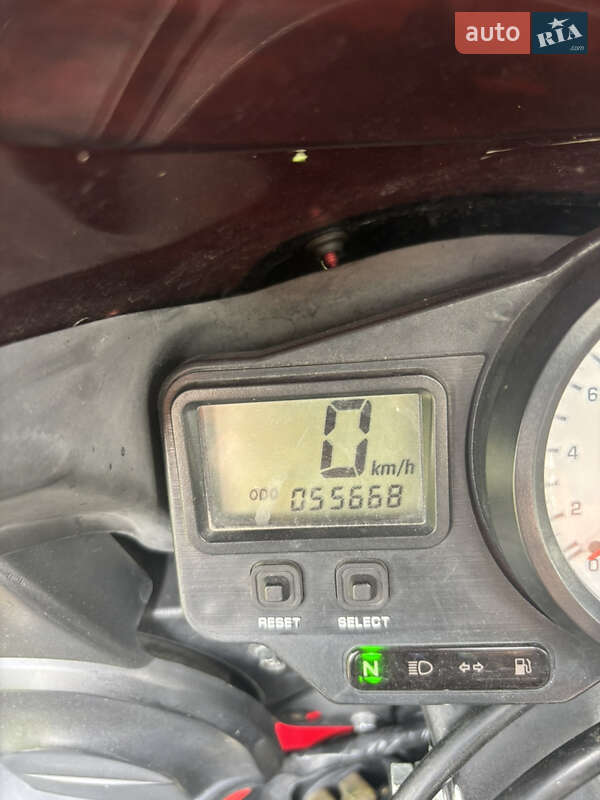 Спортбайк Yamaha R6 2001 в Броварах