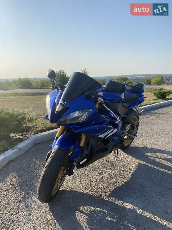 Спортбайк Yamaha R6 2006 в Днепре
