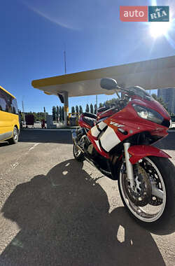 Спортбайк Yamaha R6 2002 в 