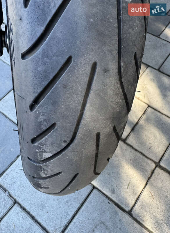 Спортбайк Yamaha R6 2004 в Новомосковську фото 20 Спортбайк Yamaha R6 2004 в Новомосковську