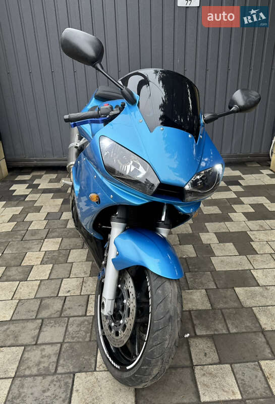 Спортбайк Yamaha R6 2001 в Днепре фото 10 Спортбайк Yamaha R6 2001 в Днепре
