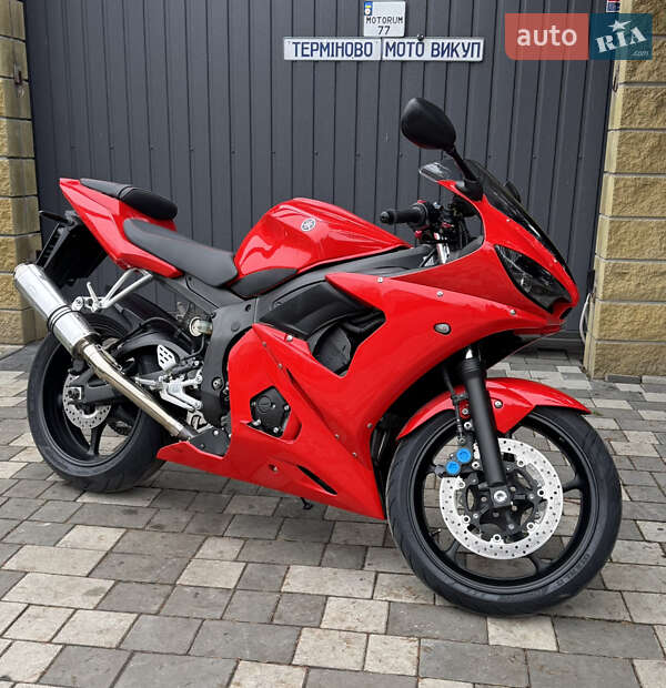 Спортбайк Yamaha R6 2003 в Новомосковске
