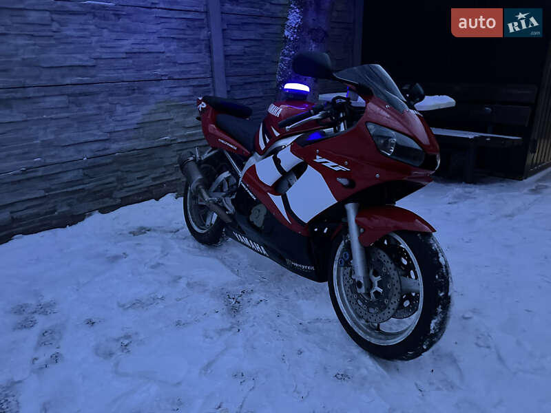 Спортбайк Yamaha R6 2002 в Києві