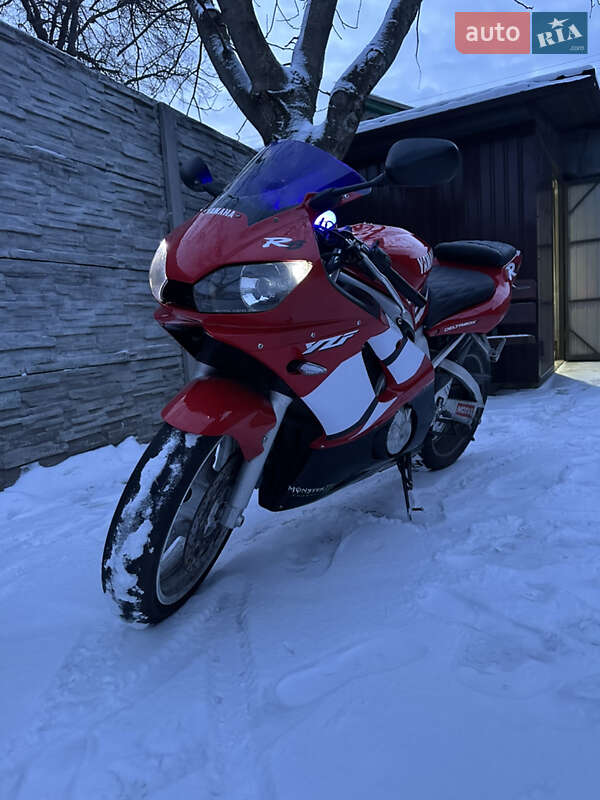 Спортбайк Yamaha R6 2002 в Києві