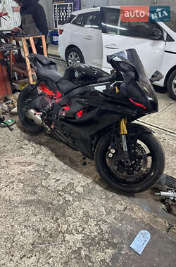 Спортбайк Yamaha R6 2019 в Луцке