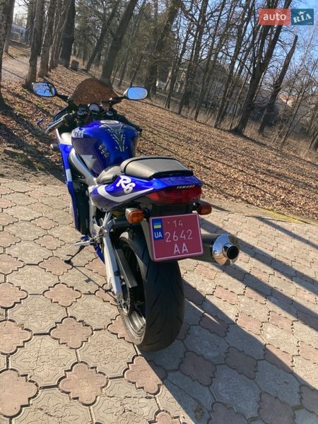 Спортбайк Yamaha R6 2001 в Виннице