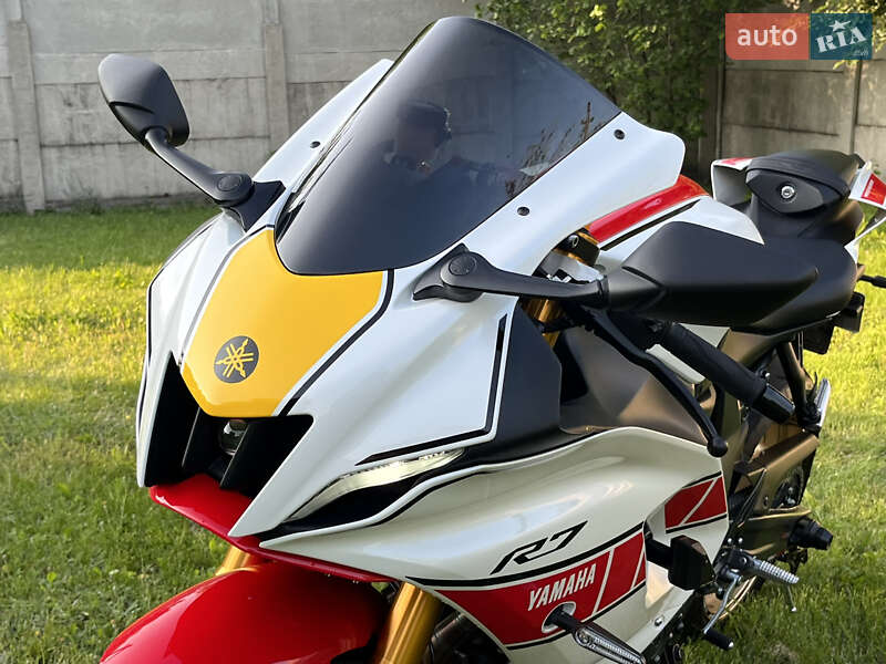 Спортбайк Yamaha R7 2023 в Дніпрі