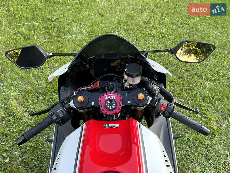 Спортбайк Yamaha R7 2023 в Дніпрі