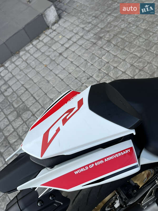 Спортбайк Yamaha R7 2023 в Дніпрі