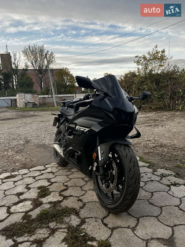 Спортбайк Yamaha R7 2024 в Дніпрі фото 9 Спортбайк Yamaha R7 2024 в Дніпрі