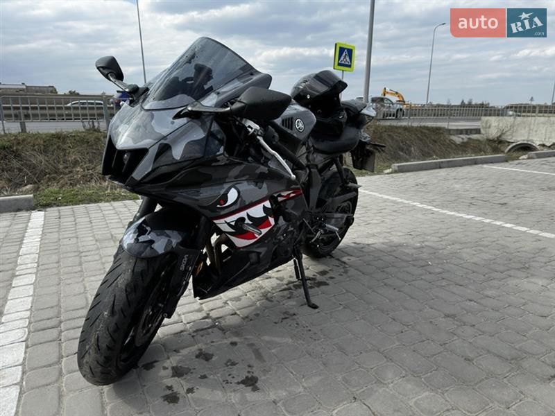 Спортбайк Yamaha R7 2024 в Львові