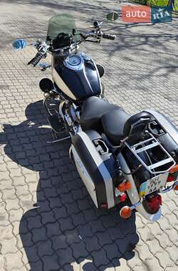 Мотоцикл Круизер Yamaha Royal Star 2000 в 