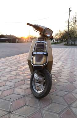 Скутер ретро Yamaha Salient 1982 в Гнівані