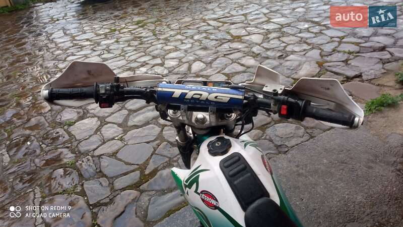 Мотоцикл Позашляховий (Enduro) Yamaha Serow 2001 в Коломиї