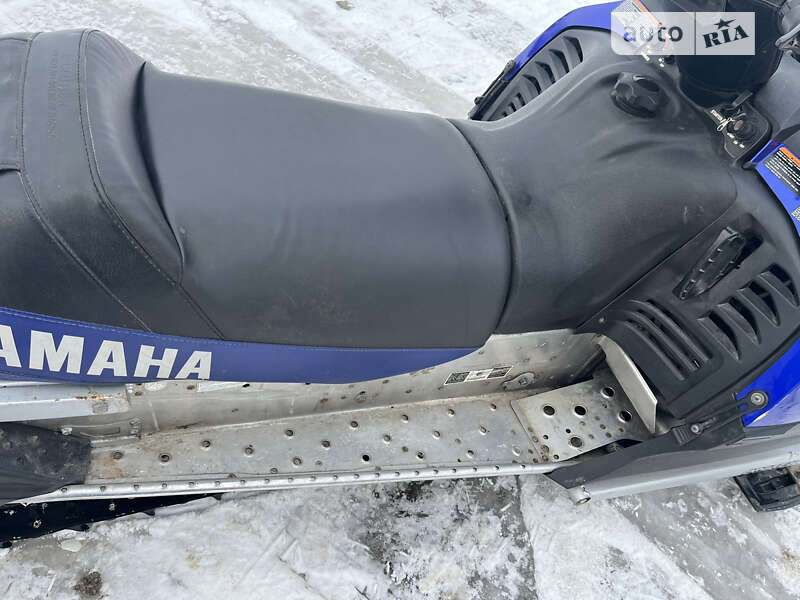 Гірські снігоходи Yamaha SX 2003 в Сокирянах